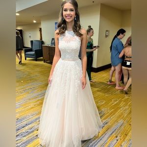 Light pink ballgown size 0